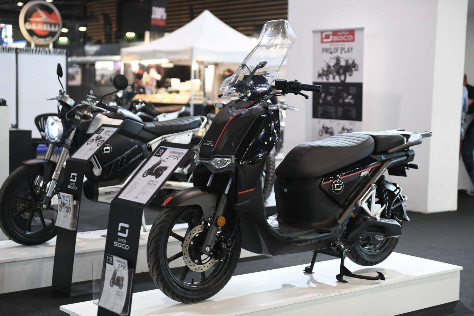 le-scooter-electrique-urbain-soco-cpx-photo-progres-joel-philippon-1581691198