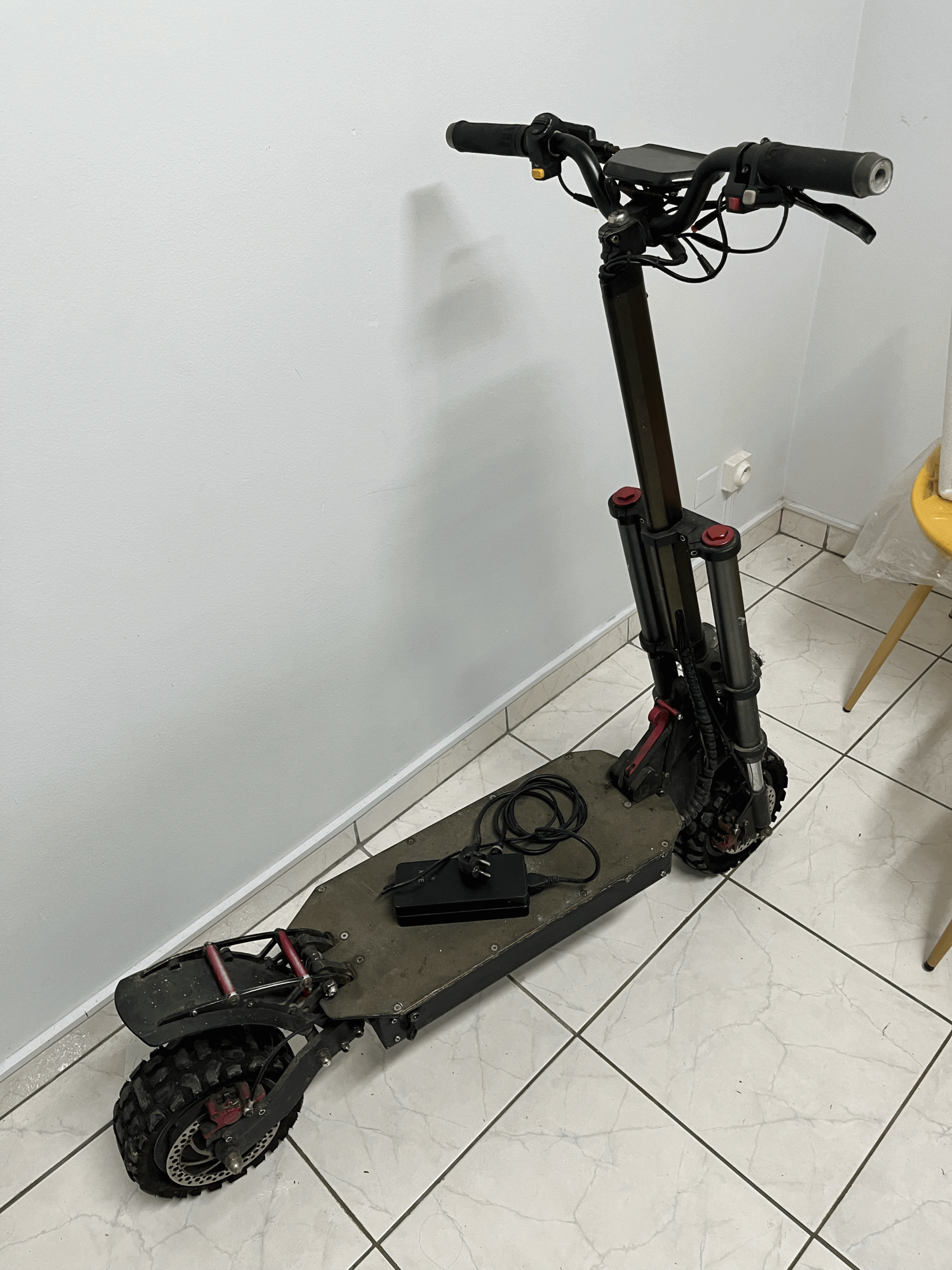 Trottinette électrique e-Off ROAD PRO – Bon état