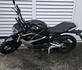 Super Soco Street Hunter – Électrique – État proche du neuf