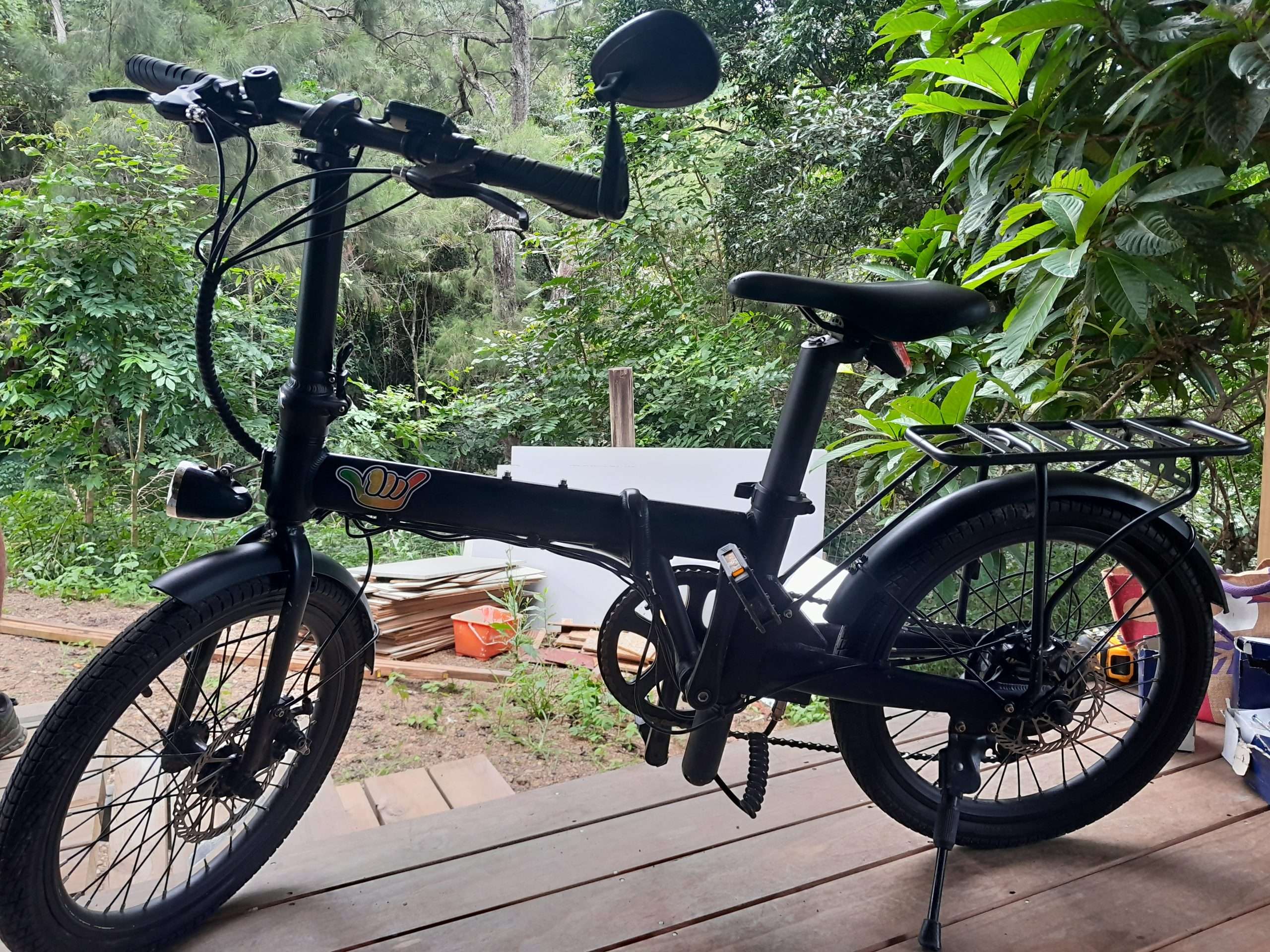 Vélo électrique pliant